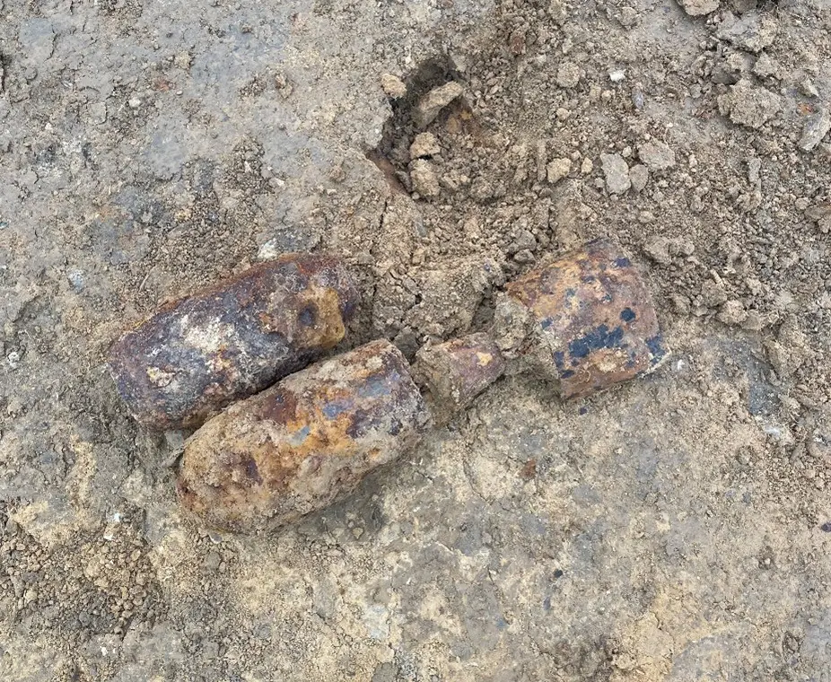 Bombs found at Biggin hill runway